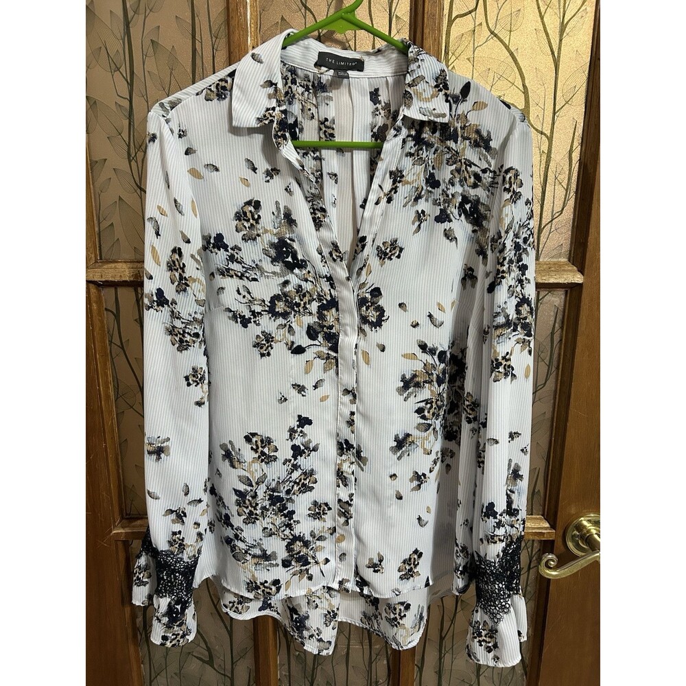 The Limited Womens Long Sleeve Blouse Size Medium Ivory/Blue Flower Bell Sleeve
